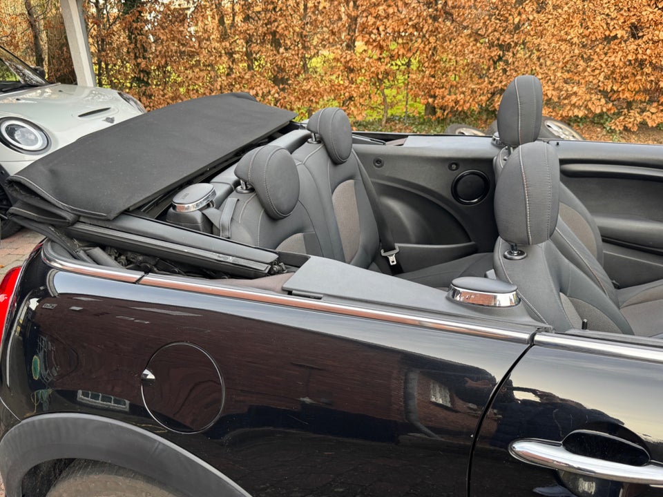 MINI Cooper 1,5 Cabriolet 2d