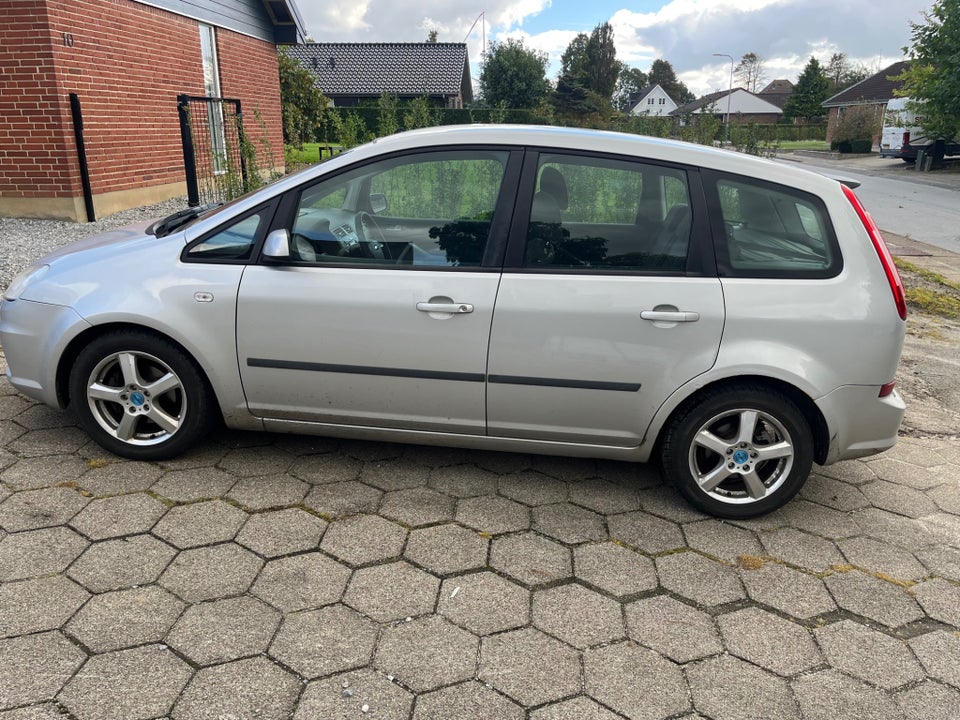 Ford C-MAX 1,6 Ambiente 5d
