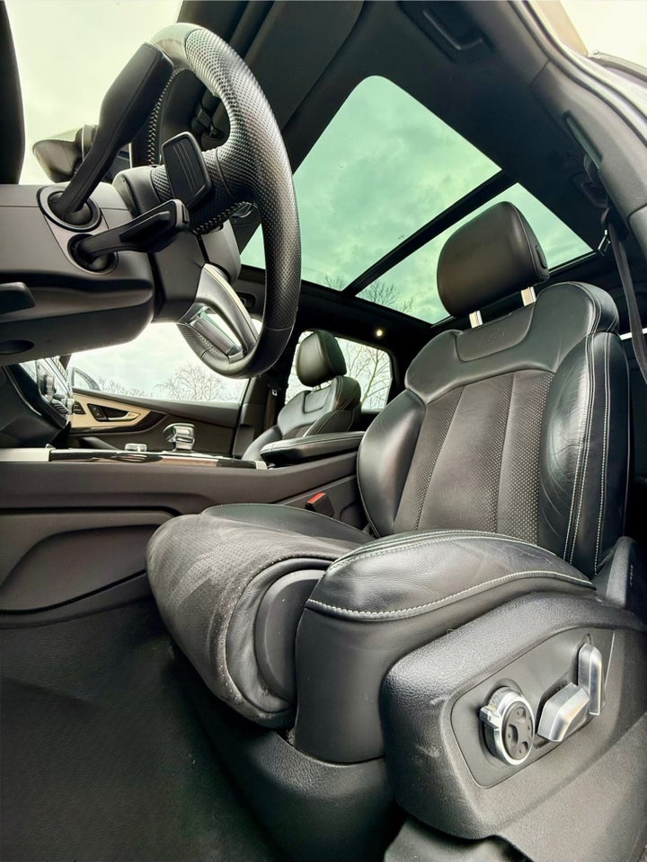 Audi Q7 3,0 TDi e-tron quattro Tiptr. 5d