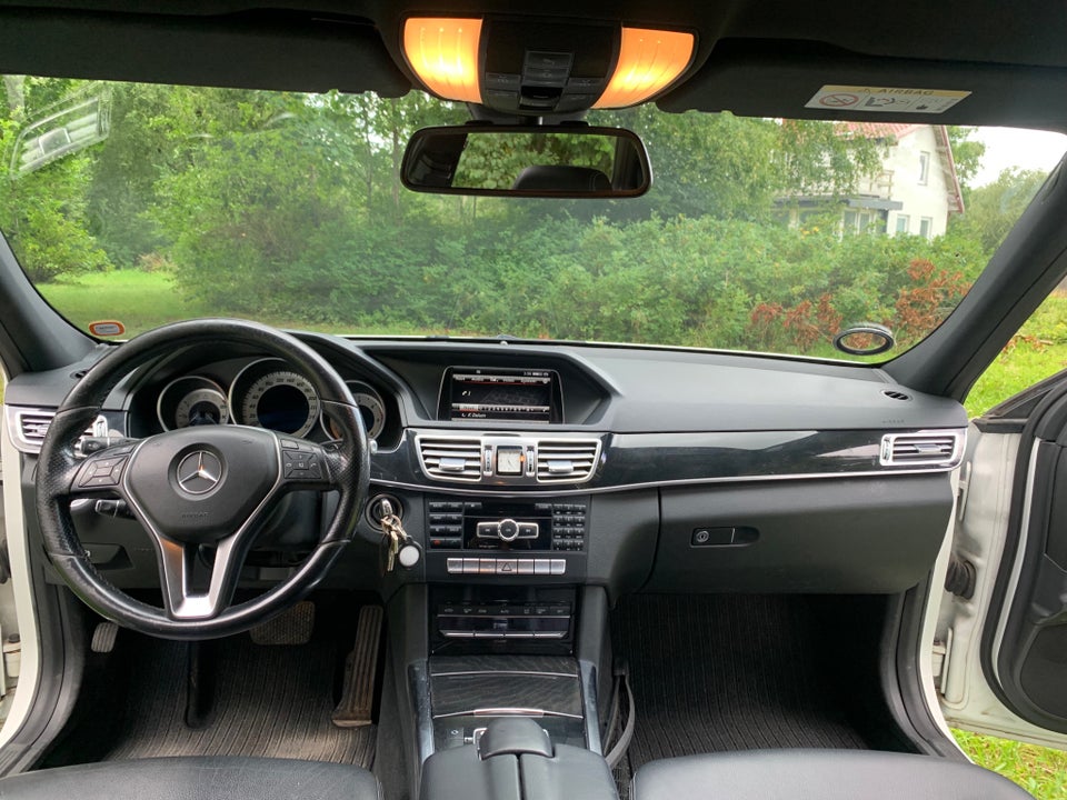 Mercedes E200 2,2 CDi Avantgarde stc. aut. 5d