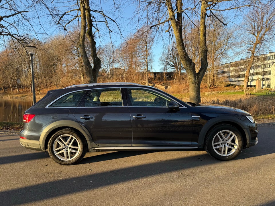 Audi A4 allroad 2,0 TFSi 252 quattro S-tr. 5d