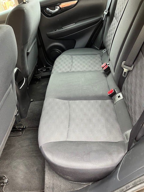 Nissan Qashqai 1,2 Dig-T 115 Acenta Connect 5d