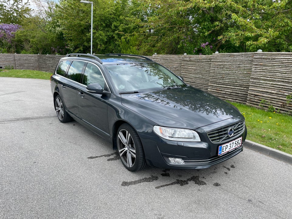 Volvo V70 2,0 T4 190 Momentum aut. 5d