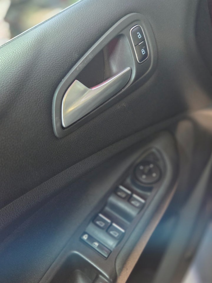 Ford C-MAX 1,5 SCTi 150 Titanium 5d