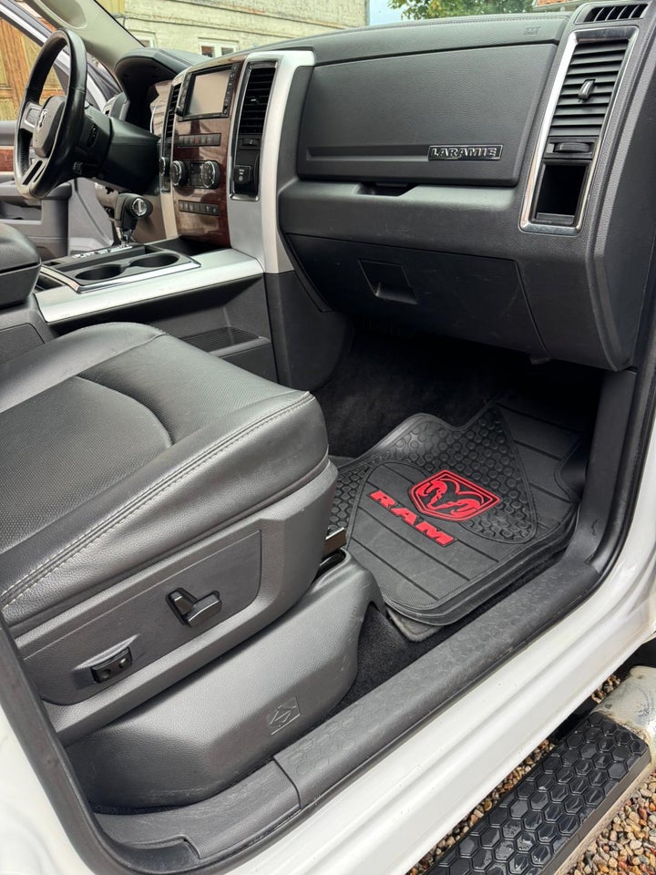 Dodge RAM 1500 5,7 Quad Cab aut. 4d