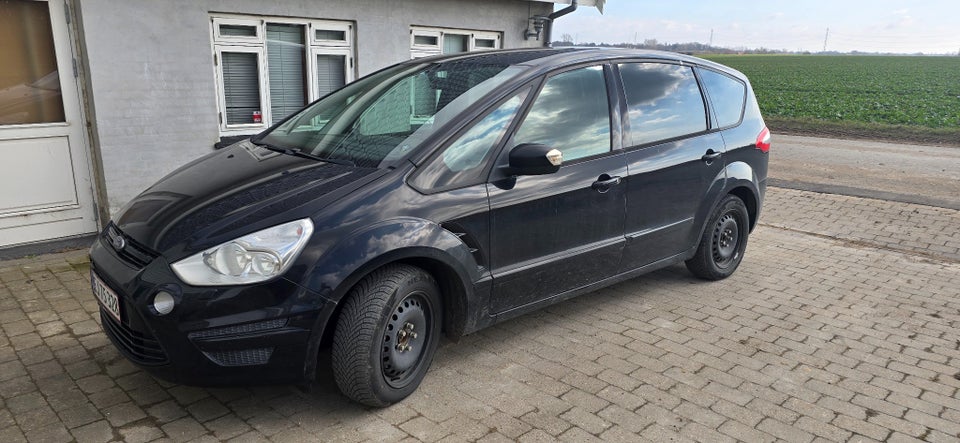 Ford S-MAX 2,0 TDCi 140 Collection 7prs 5d