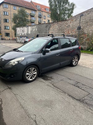 Renault Grand Scenic III 1,9 dCi 130 Expression 7prs 5d