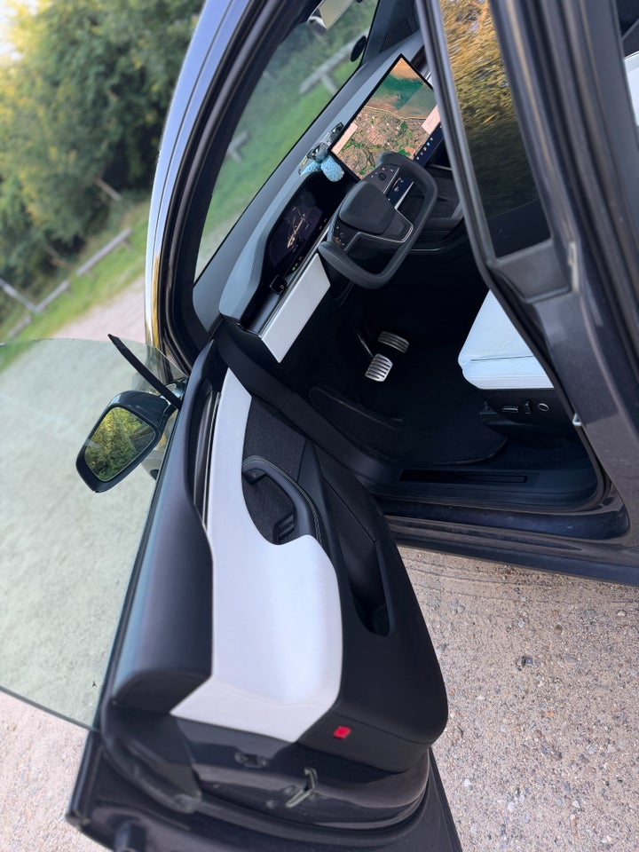 Tesla Model X Plaid AWD 5d