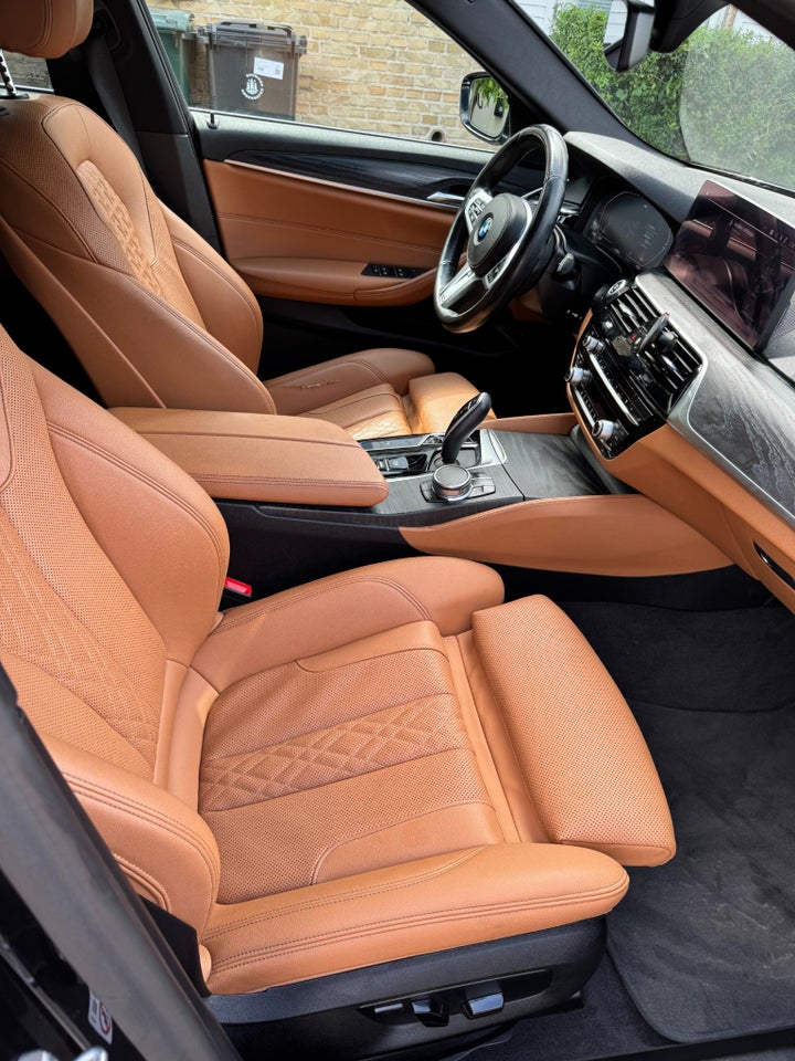 BMW 520d 2,0 Touring M-Sport aut. 5d