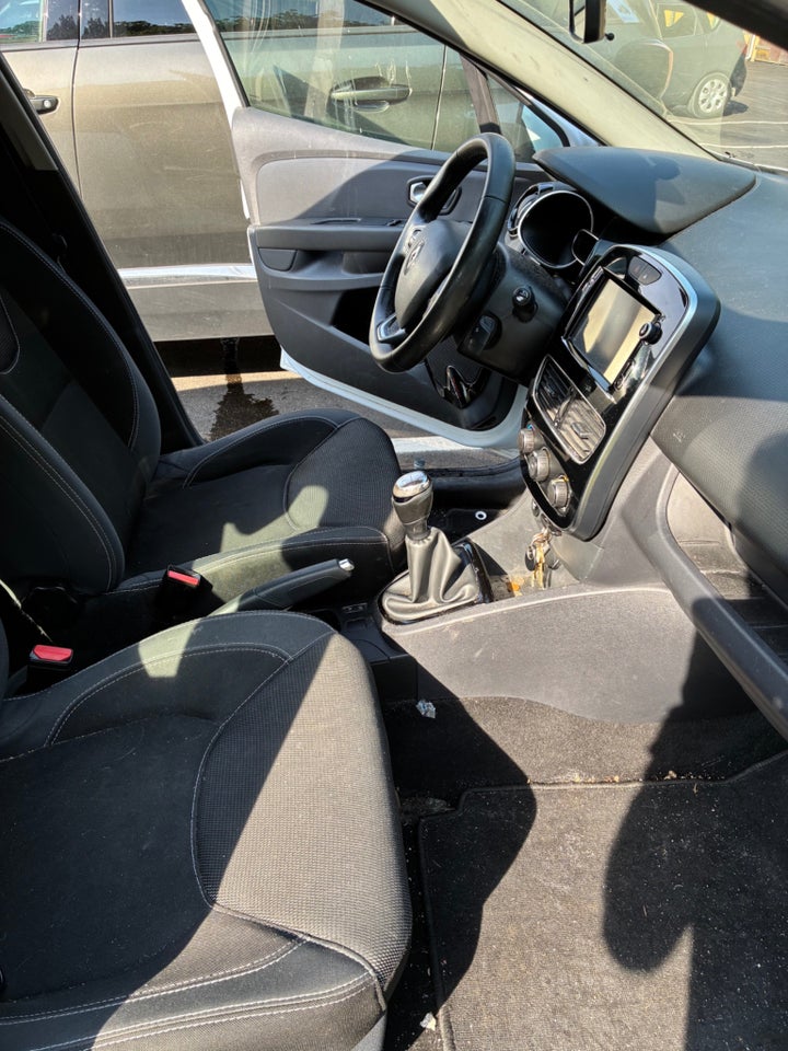 Renault Clio IV 0,9 TCe 90 Zen 5d