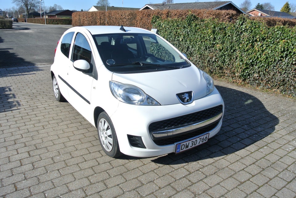 Peugeot 107 1,0 Comfort+ 5d