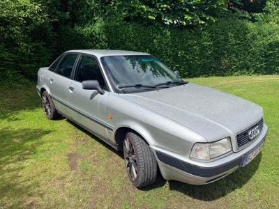 Audi 80 2,0 E Avant 5d