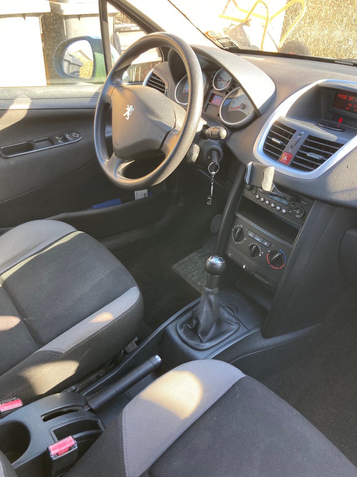 Peugeot 207 1,6 HDi 90 Comfort+ SW 5d