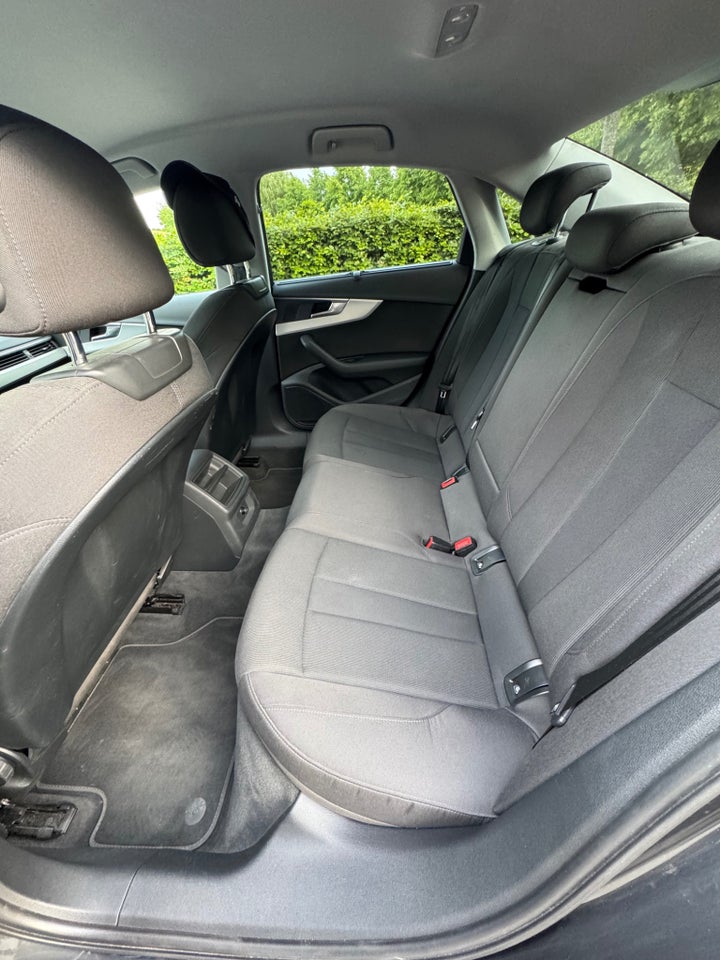 Audi A4 2,0 TFSi 190 S-tr. 4d