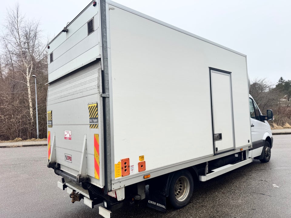 Mercedes Sprinter 516 2,2 CDi R2 Chassis aut. 2d