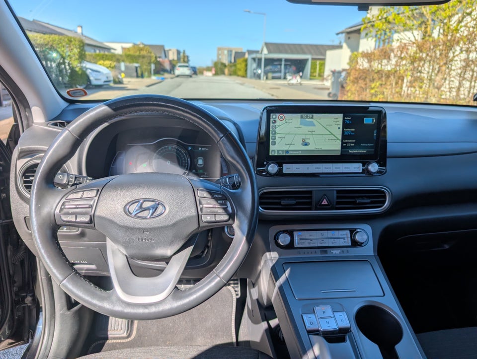 Hyundai Kona 64 EV Trend 5d