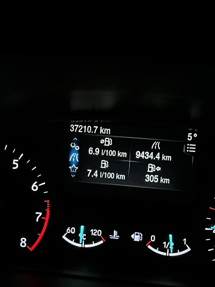 Ford Fiesta 1,0 EcoBoost Titanium 5d