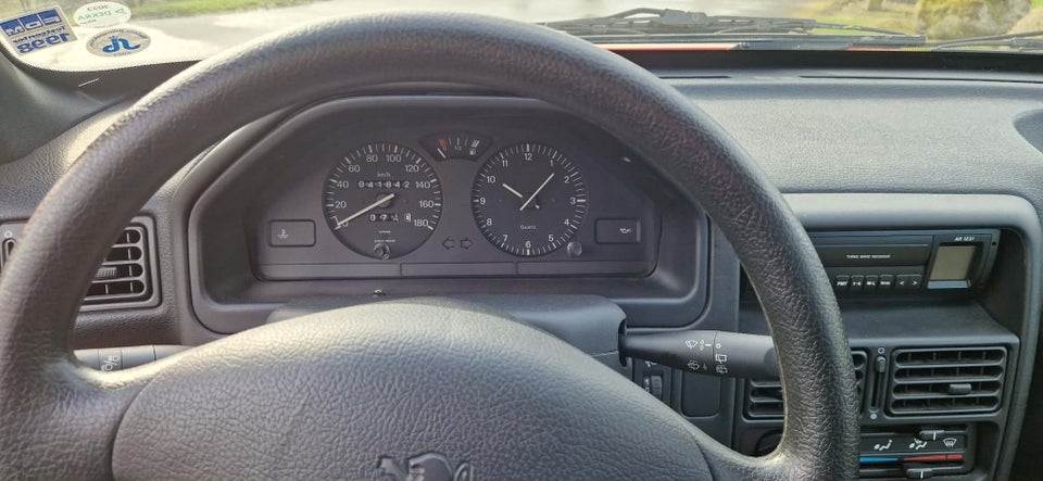 Peugeot 106 1,4 Cashmere 5d