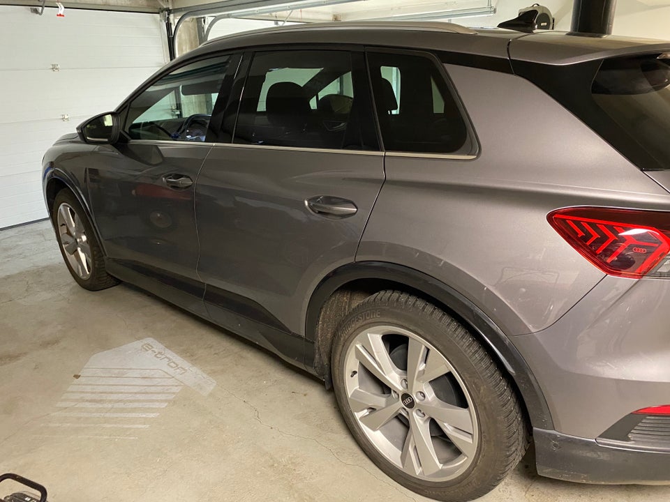 Audi Q4 e-tron 40 Advanced 5d