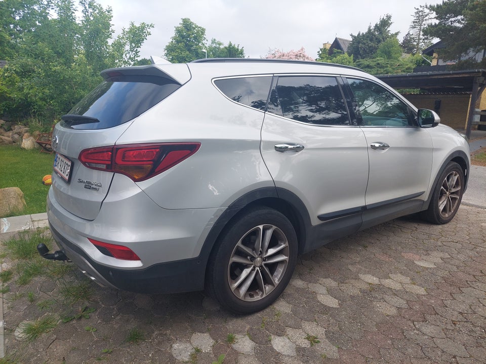 Hyundai Santa Fe 2,2 CRDi Premium aut. 7prs 5d