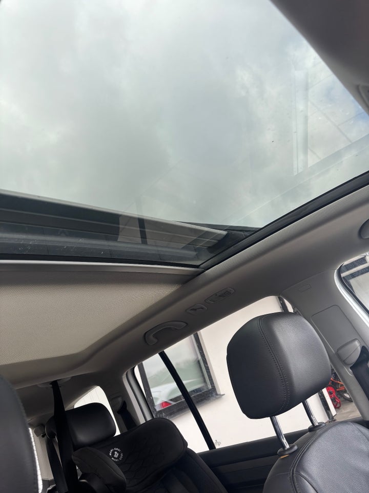 VW Touran 2,0 TDi 177 Highline DSG 7prs 5d