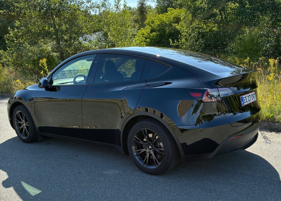 Tesla Model Y RWD 5d