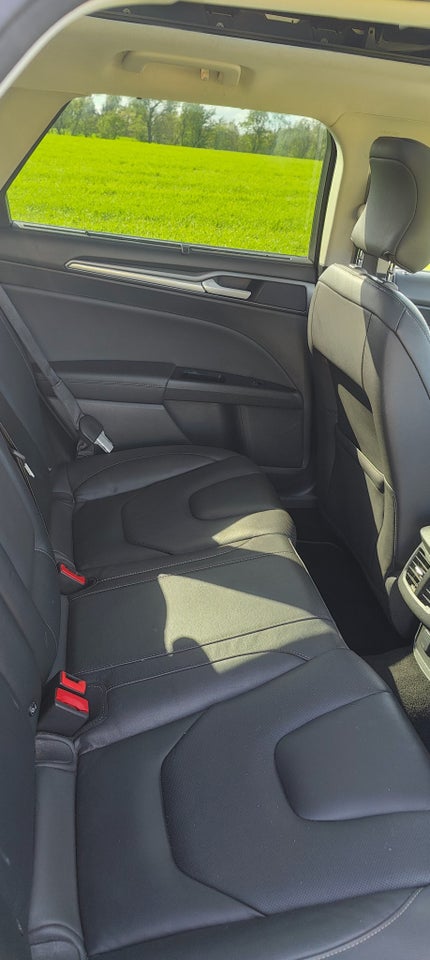 Ford Mondeo 2,0 SCTi 240 Titanium stc. aut. 5d