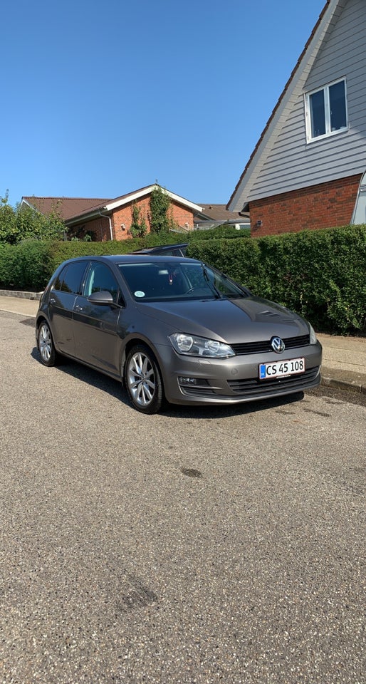 VW Golf VII 1,4 TSi 122 Comfortline BMT 5d