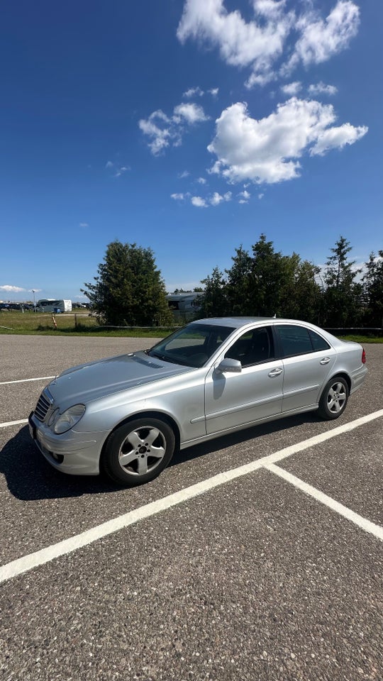 Mercedes E200 2,2 CDi Classic aut. 4d