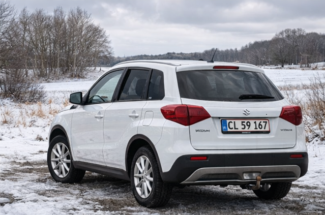 Suzuki Vitara 1,0 Boosterjet Adventure KUP aut. 5d