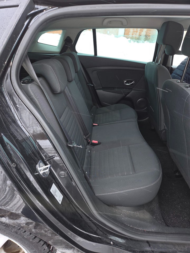 Renault Megane III 1,5 dCi 110 Limited Edition Sport Tourer EDC 5d