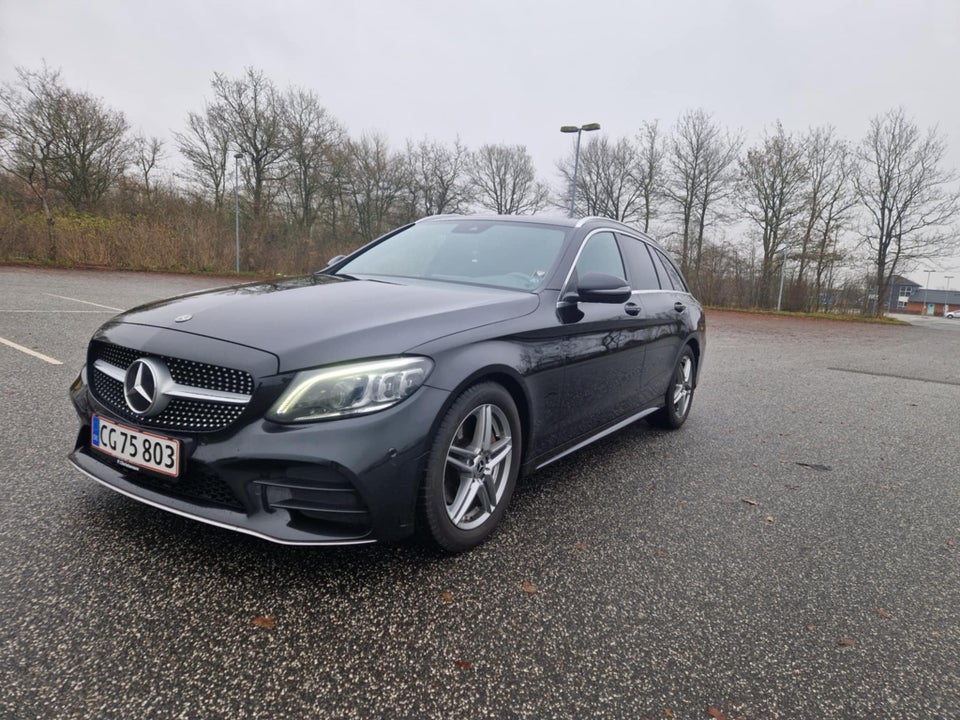 Mercedes C220 d 2,0 AMG Line stc. aut. 5d