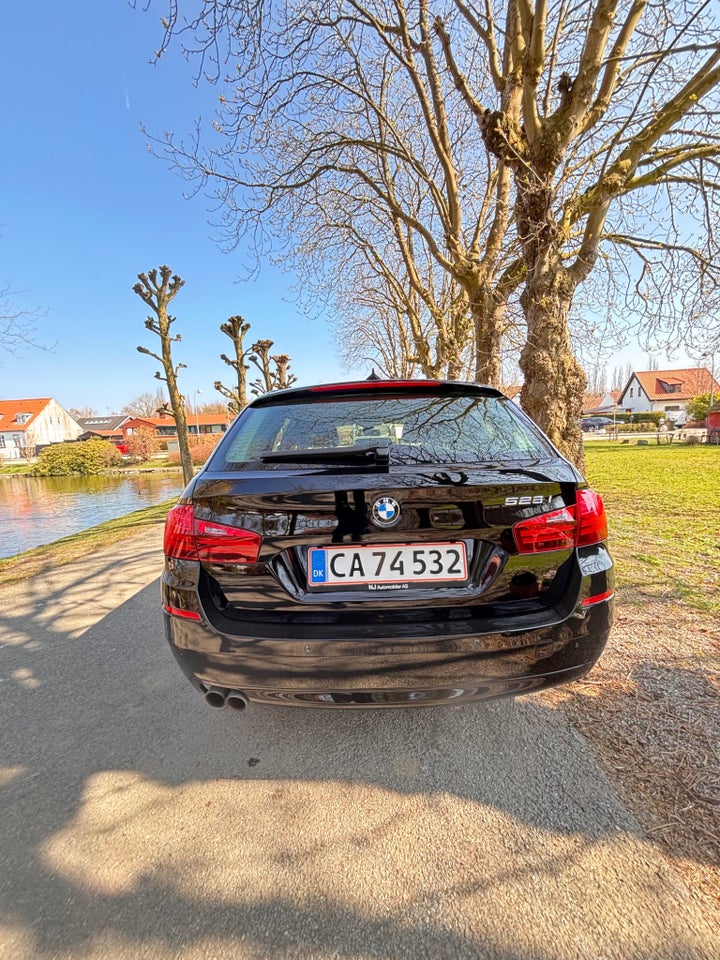 BMW 528i 2,0 Touring aut. 5d