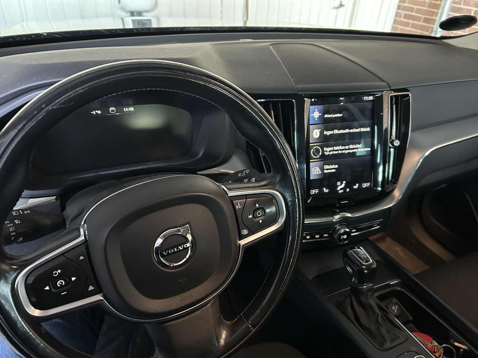 Volvo XC60 2,0 D4 190 Momentum aut. 5d