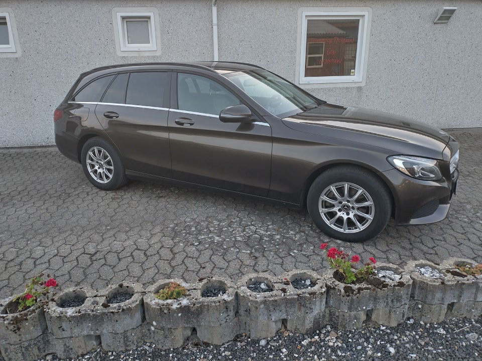 Mercedes C220 d 2,2 stc. aut. 5d