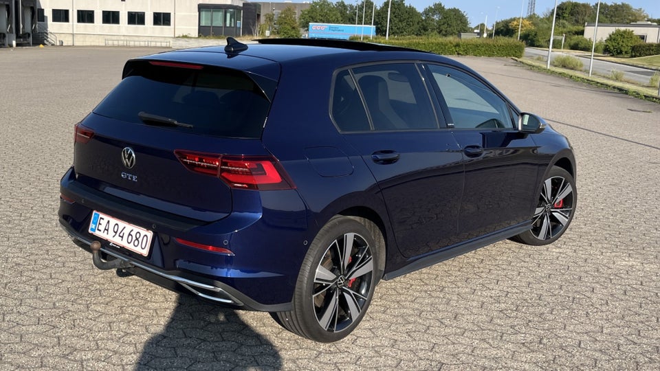 VW Golf VIII 1,4 GTE DSG 5d