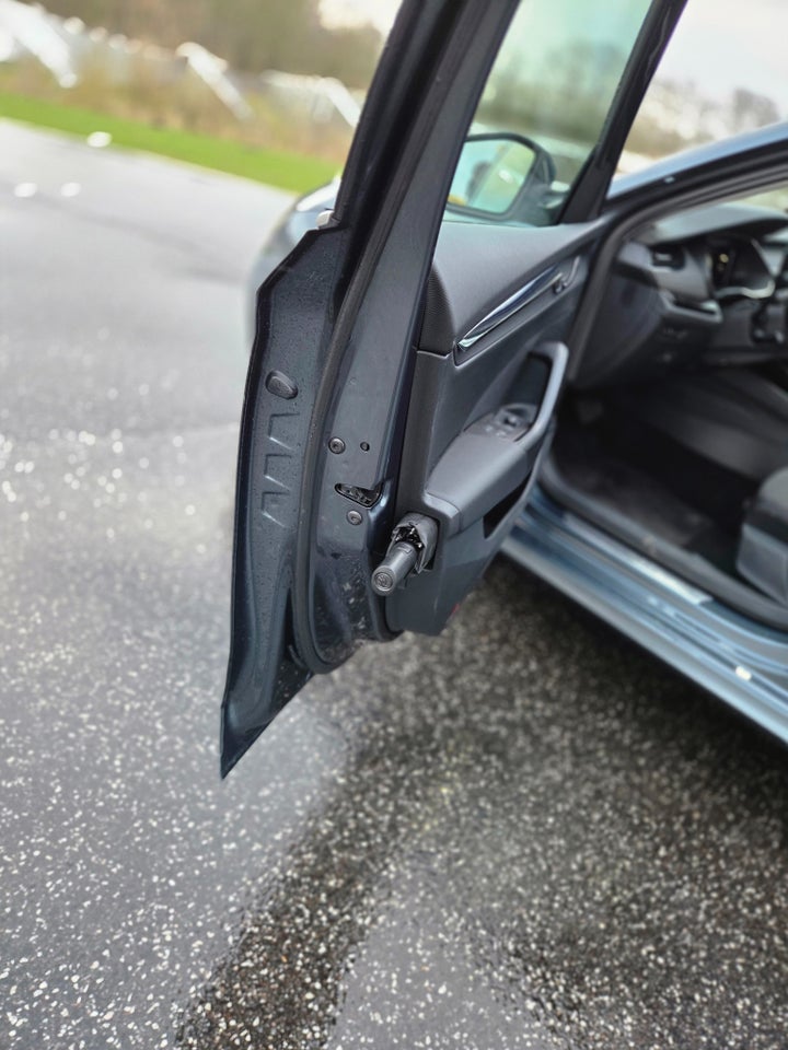 Skoda Octavia 1,4 TSi iV Plus Combi DSG 5d