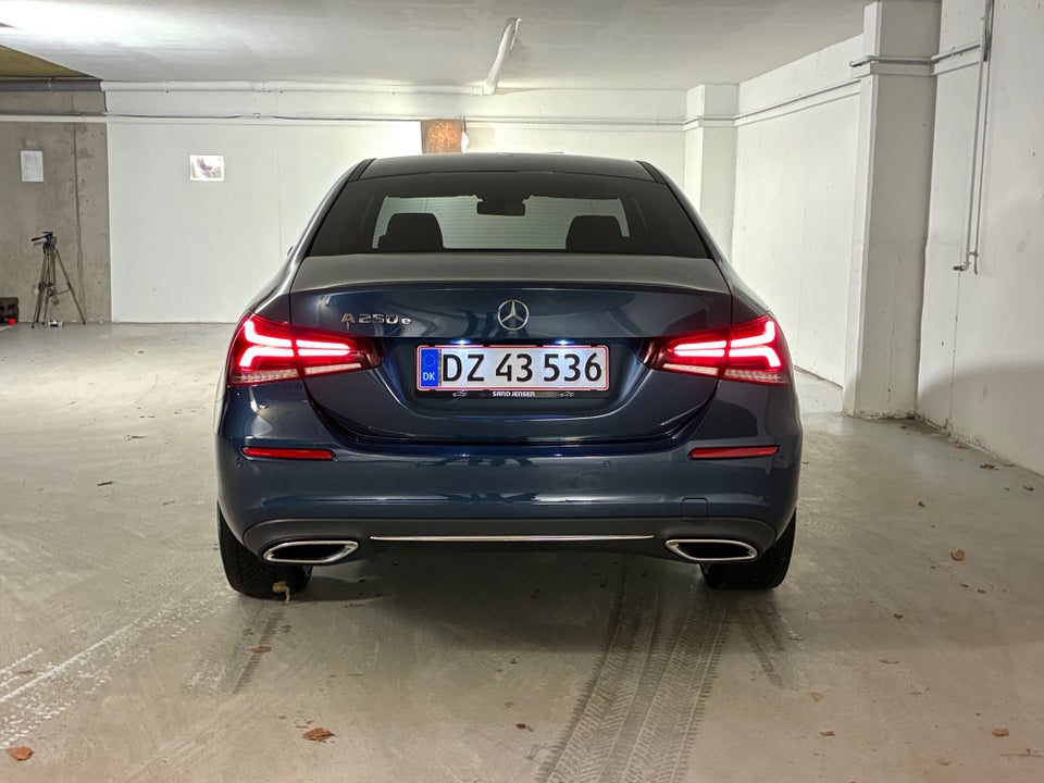 Mercedes A250 e 1,3 Progressive Line aut. 4d