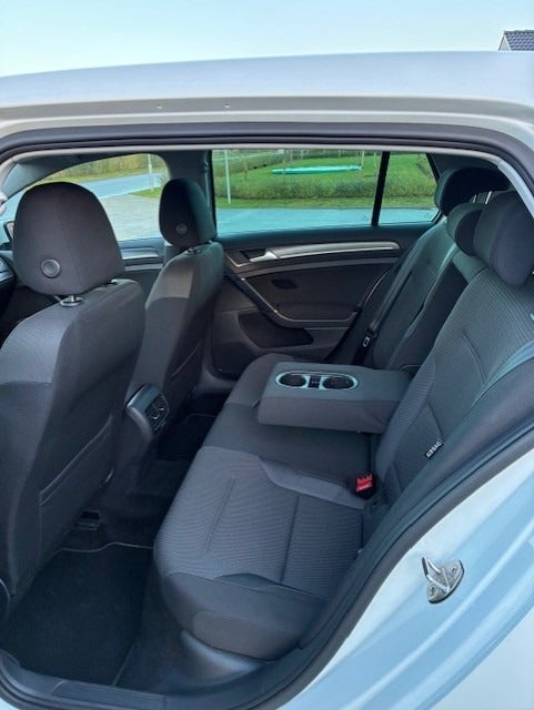 VW e-Golf VII Unlimited 5d