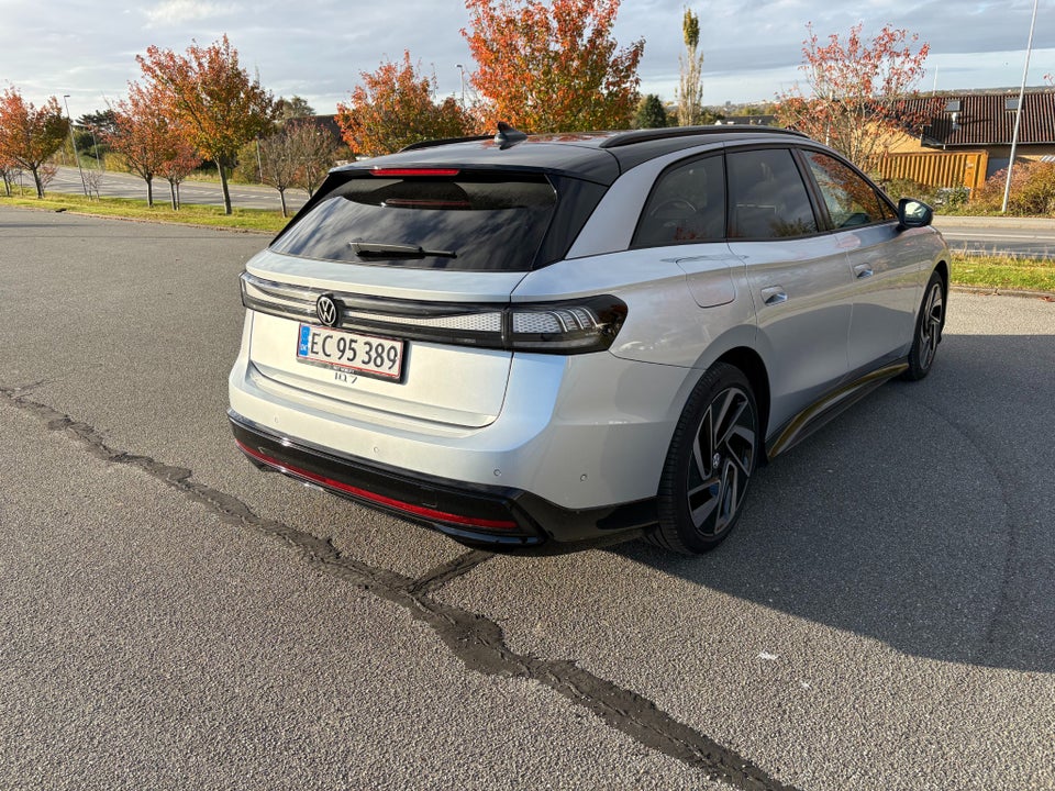 VW ID.7 77 Style Tourer 5d