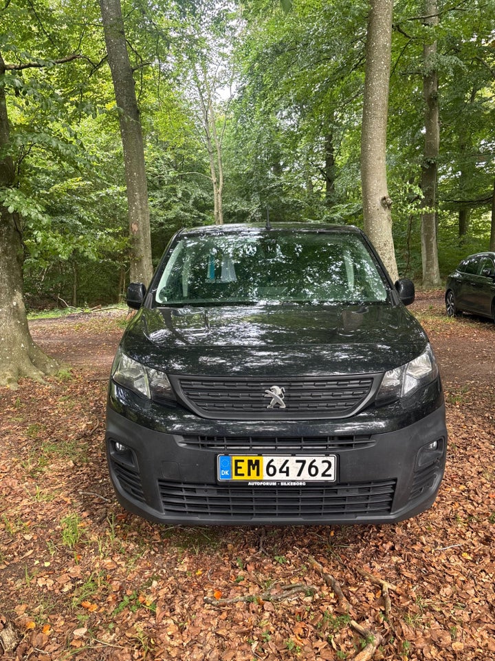 Peugeot Partner 1,5 BlueHDi 130 L1V1 Ultimate EAT8 Van