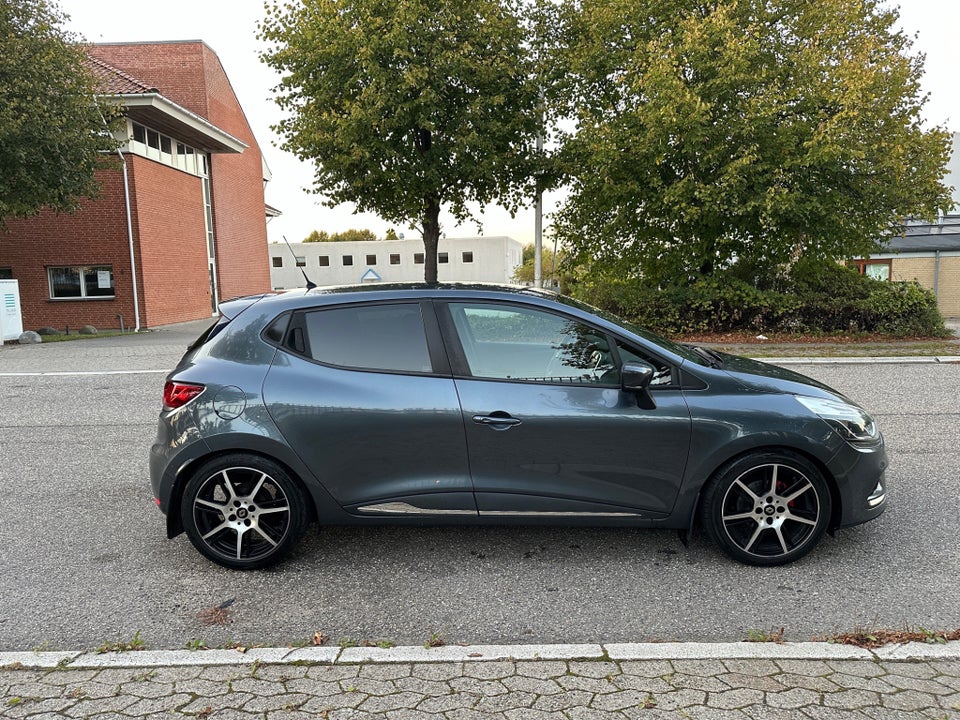 Renault Clio IV 1,5 dCi 90 Zen 5d