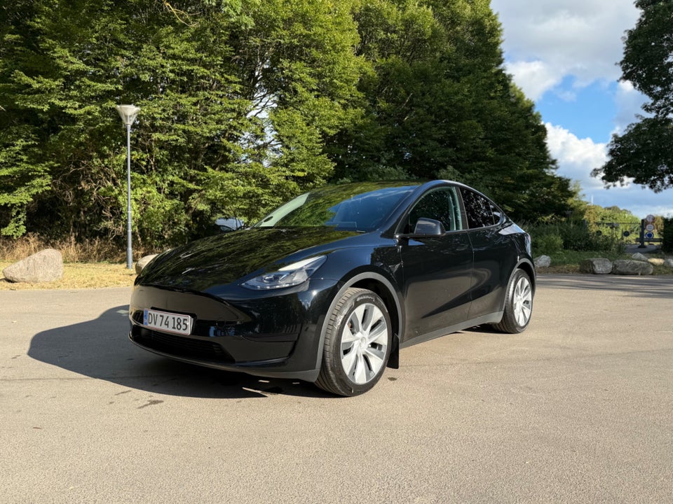 Tesla Model Y RWD 5d