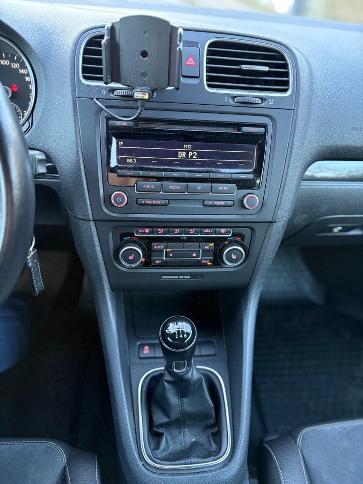 VW Golf VI 1,4 TSi 122 Cabriolet 2d