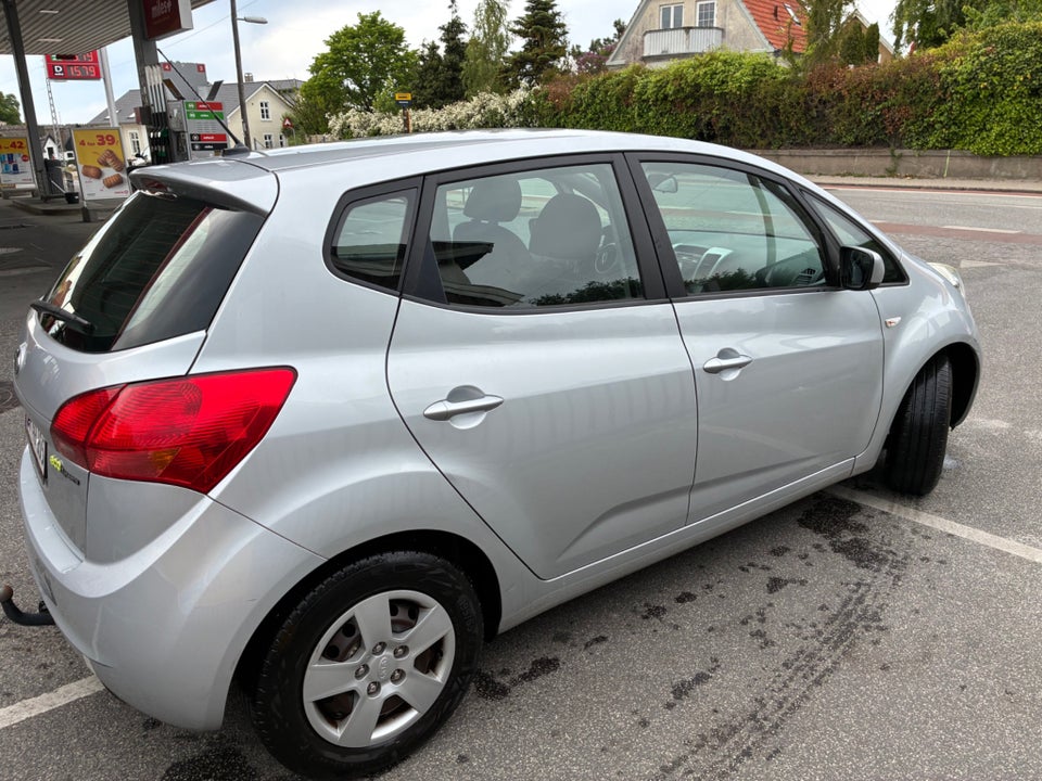 Kia Venga 1,4 CVVT 5d