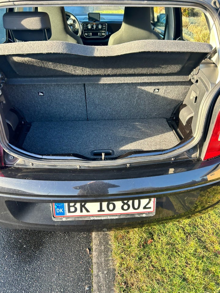 VW Up! 1,0 60 High Up! BMT 5d