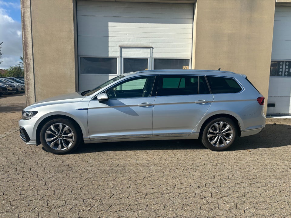 VW Passat 1,4 GTE High Variant DSG 5d