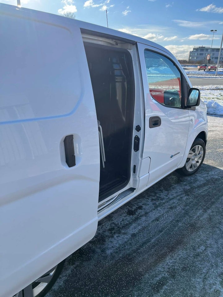 Nissan e-NV200 Comfort Van 5d
