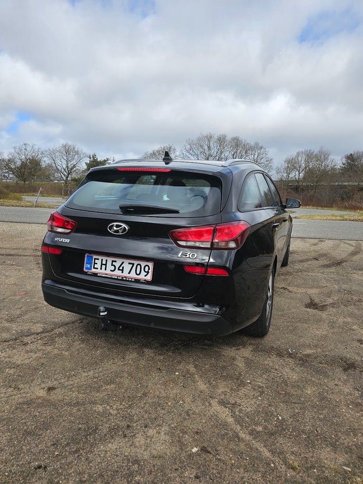 Hyundai i30 1,0 T-GDi Life+ 5d