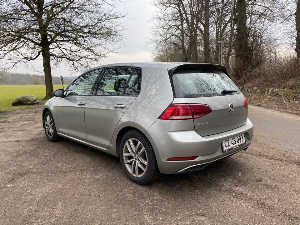 VW Golf VII 1,5 TSi 130 Comfortline Connect 5d